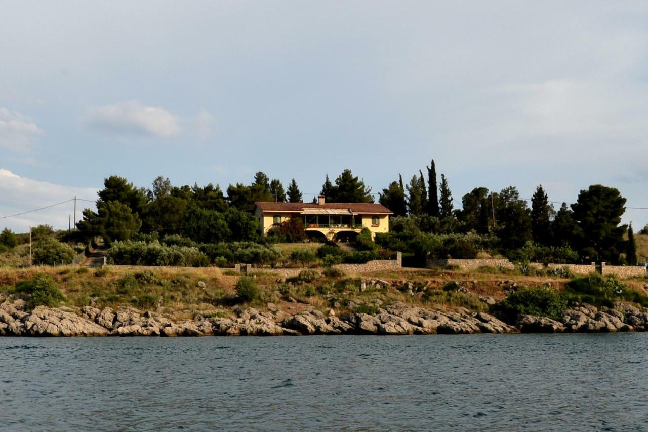 Aphrodite'S Coast Retreat House! Galaxídhion 외부 사진